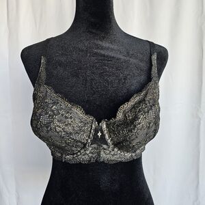 Victoria's Secret Lace Underwire Bra - Black and Gold